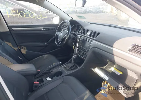 2017 Volkswagen Passat 1.8T R-Line from USA, damaged, VIN 1VWDT7A37HC045423